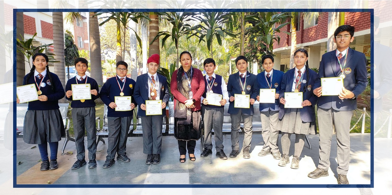 Kundanites of Classes VI-VIII Shine with Gold Medals