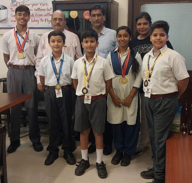 Outstanding Performance by Kundanites at District Swimming Championship